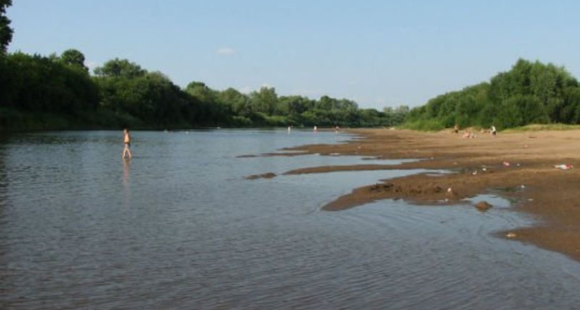 Вода в Чепце не подходит для купания