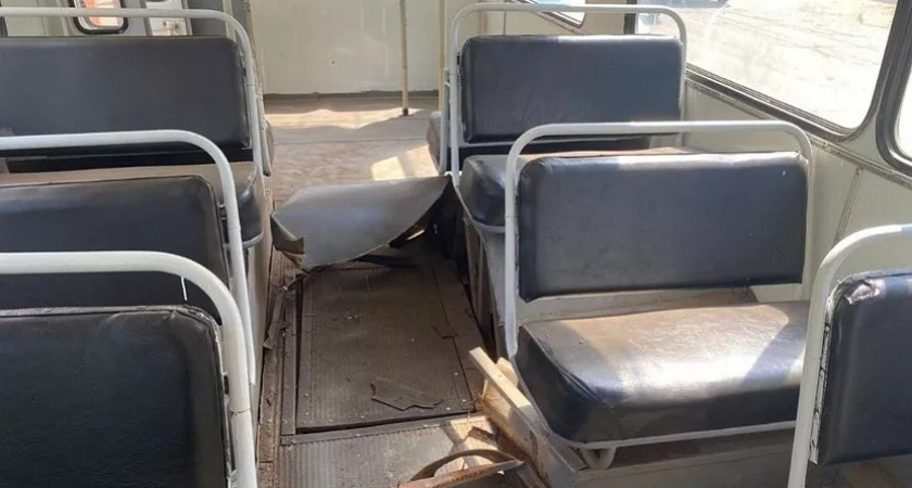 9 человек пострадали при взрыве колеса троллейбуса в Ижевске