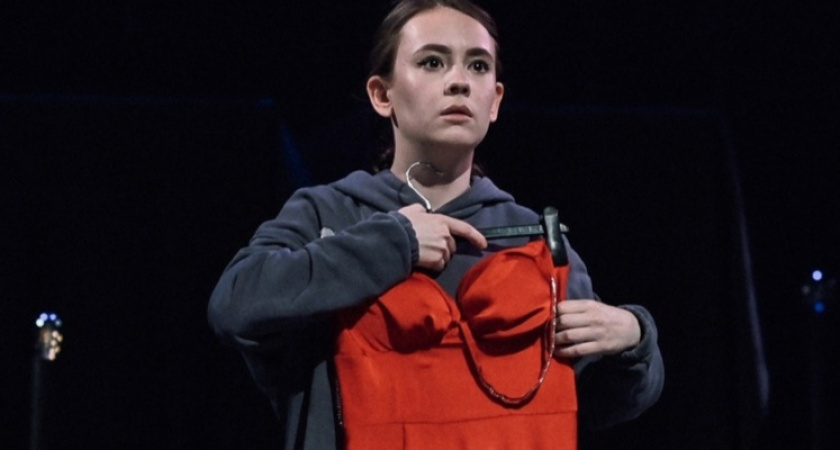 Актриса глазовского театра "Парафраз" Екатерина Салтыкова получила Диплом Союза театральных деятелей Удмуртии