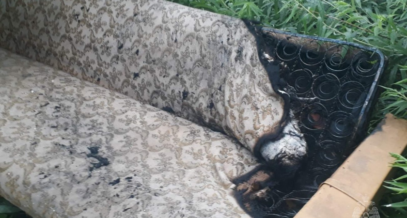 Грозовой разряд вновь стал причиной пожара в Удмуртии