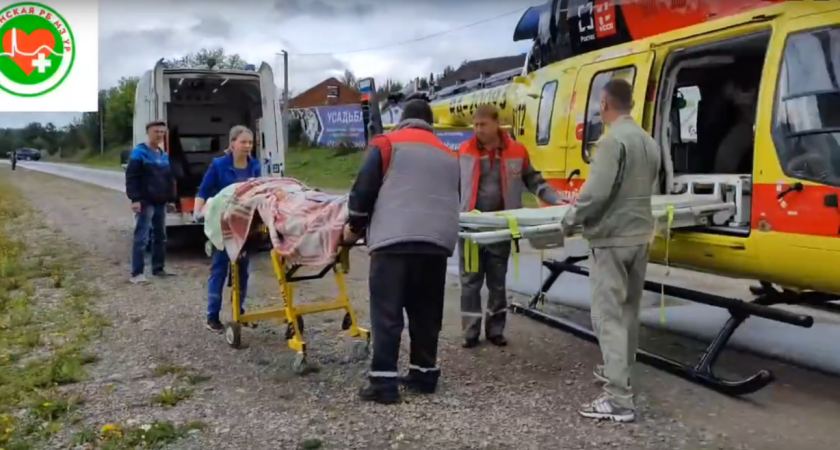 Житель Шарканского района отравился грибами