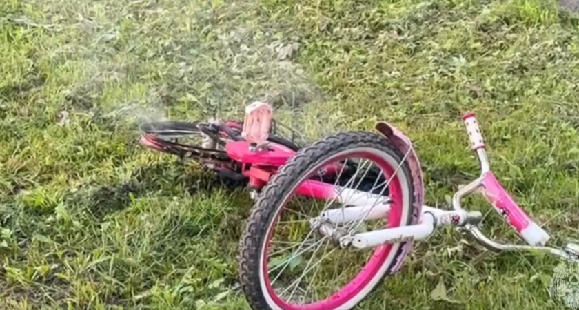 В подъезде жилого дома в Ижевске сгорел детский велосипед