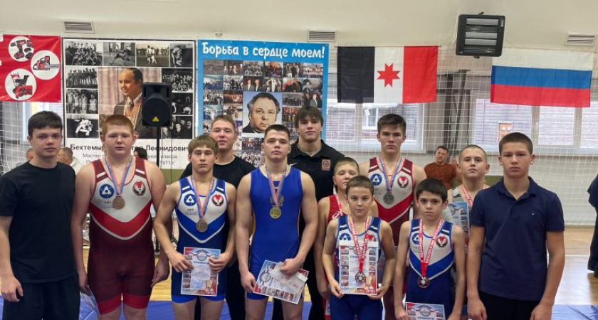 В Глазове прошёл Всероссийский турнир по греко-римской борьбе, посвященный памяти В.В.Чикварова (6+)