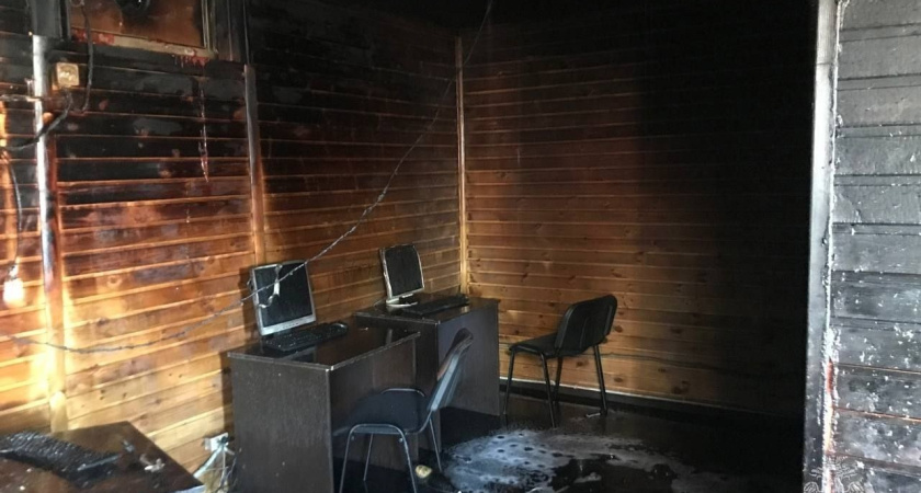 В Удмуртии сгорел компьютерный клуб