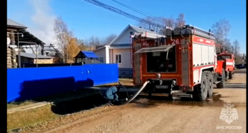 В Балезинском районе сгорел сарай