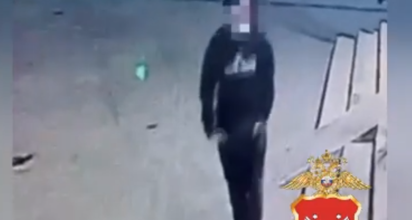 Восьмиклассник украл кроссовый мотоцикл стоимостью 270 тысяч рублей с территории торгового центра в Удмуртии