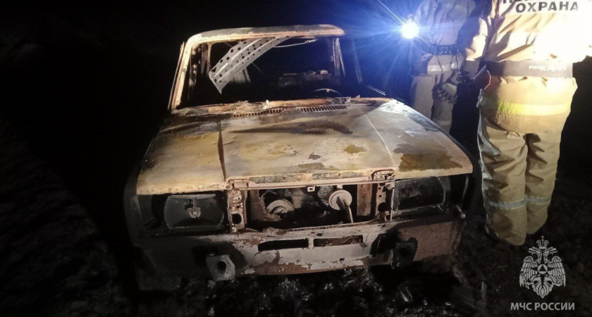 53-летний мужчина сгорел в своей машине в Удмуртии