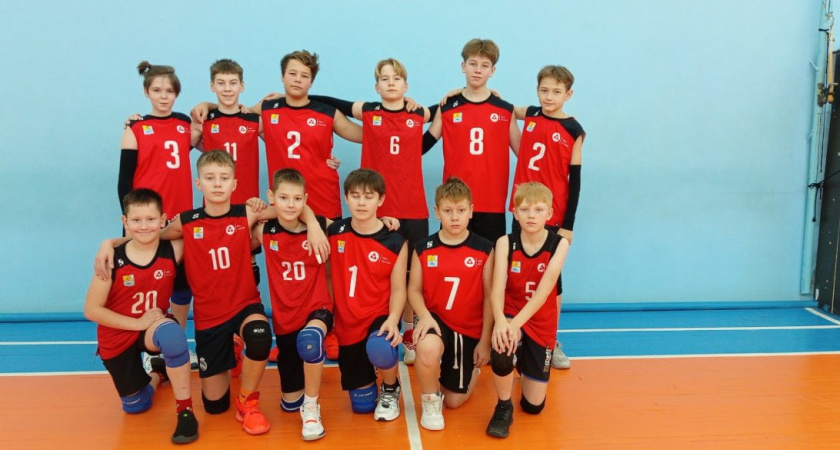 Юные глазовчане вышли в финал Первенства Удмуртии по волейболу