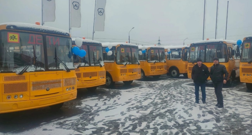 Удмуртия закупила 45 новых школьных автобусов