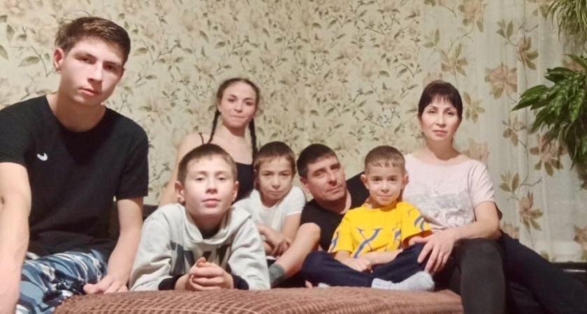 В День матери в Глазове рассказали о семье Кромщиковых