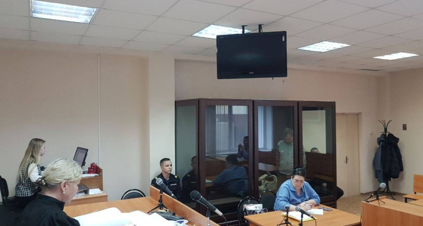 Житель Красногорского района остался без машины