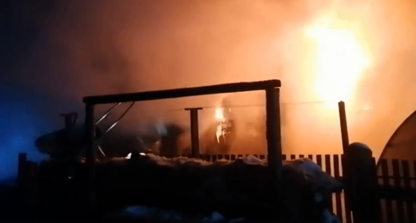 Женщина погибла на пожаре в Балезино