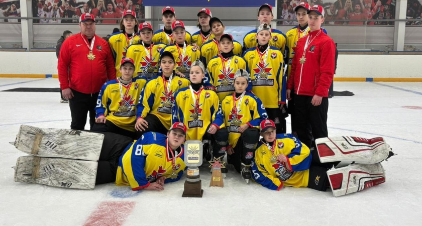 Хоккеисты из Глазова завоевали главный приз «Кубка Калашникова»