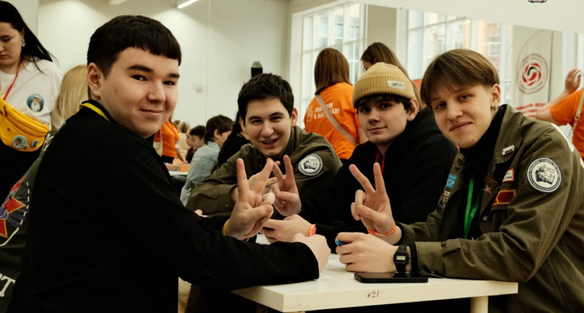 В Удмуртии прошел финальный турнир развивающих игр «ИграVeD» (0+)