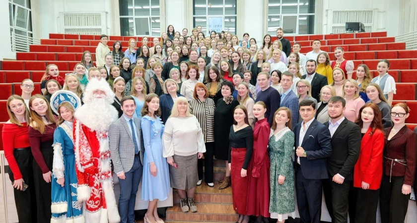 В ГИПУ отметили 85-летие филологического образования