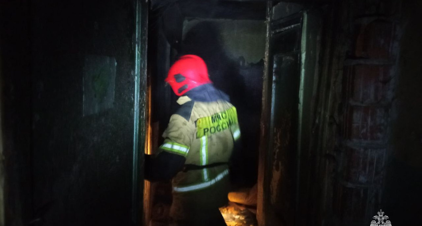 Непотушенная сигарета стоила жизни двух человек в Удмуртии