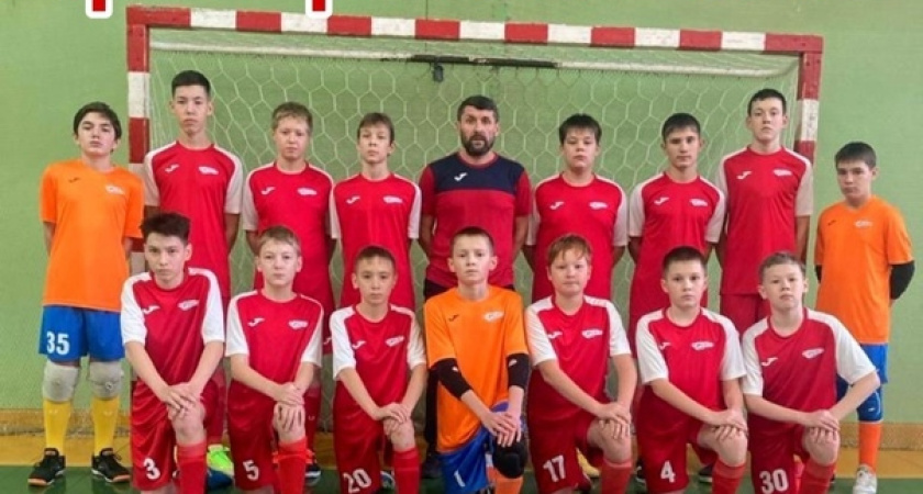 Глазовские мини-футболисты спортивной школы "Прогресс" приняли участие в соревнованиях в Тюмени