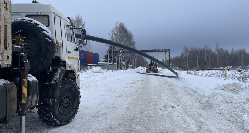 В Глазове продолжается прокладка подземных коммуникаций к будущему промышленному парку