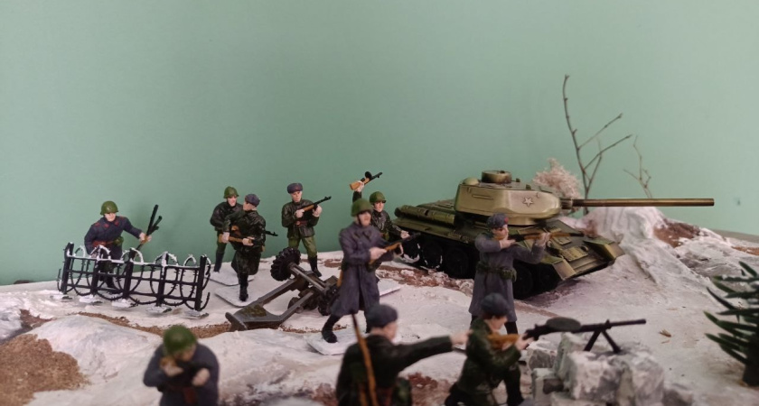 В Удмуртии заработала передвижная выставка  «Стражи Отечества. Великая Отечественная» (6+)