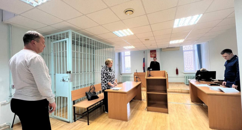 Житель Глазова планировал продать контрафактные сигареты на 16 млн рублей