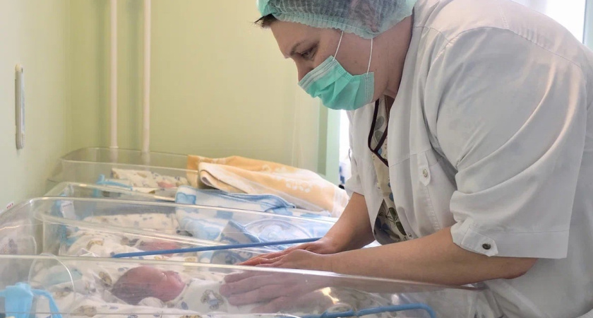 В феврале в Глазове на свет появилось 36 малышей