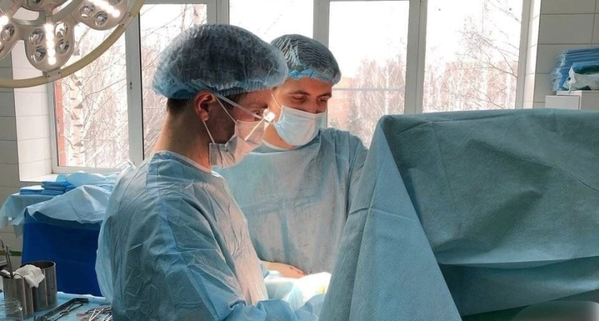 Врачи из Удмуртии впервые заменили тазобедренный сустав