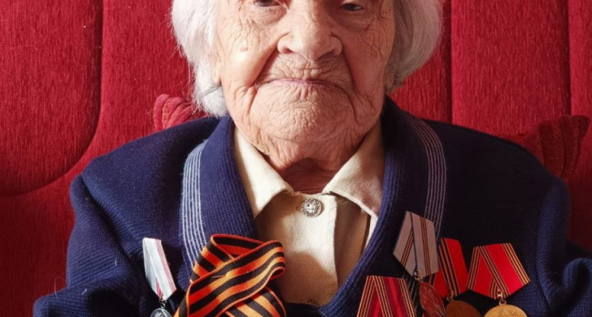 100-летний юбилей отметила жительница Глазова Тамара Бельтюкова
