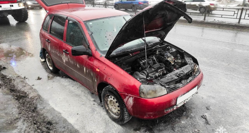 Три автомобиля горели в Удмуртии за минувшие сутки