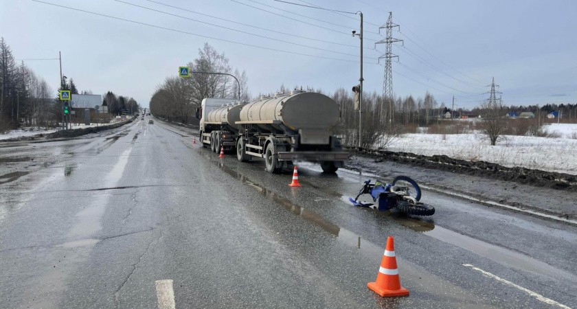 В Удмуртии водитель питбайка «открыл сезон» аварией