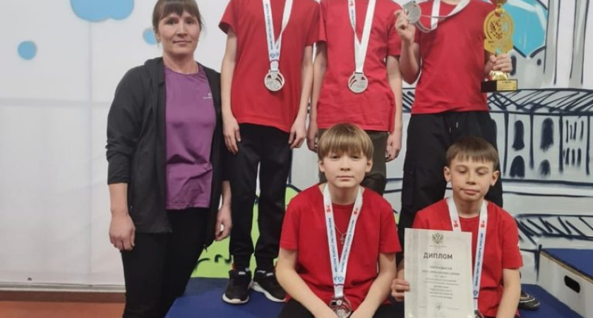 Учащиеся гимназии №8 из Глазова заняли 2 место на всероссийских соревнованиях по лёгкой атлетике