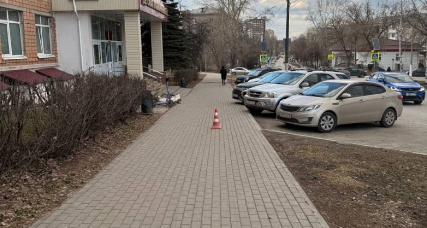 Подросток на электросамокате сбил 68-летнюю женщину в Ижевске