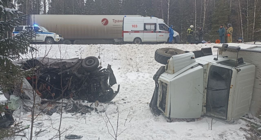 3 года колонии-поселения получил водитель грузовика за смертельное ДТП с семьей глазовского МЧС-ника