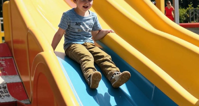 Управляющая компания в Ижевске оштрафована на 125 тысяч рублей за травму 5-летнего ребенка