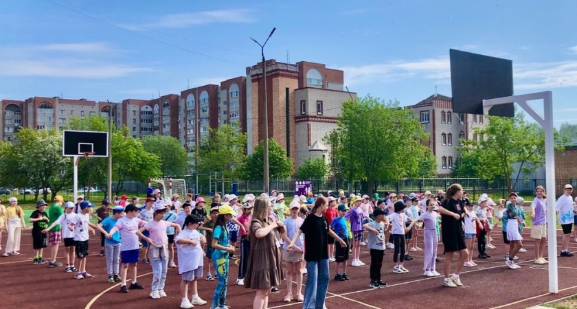 18 летних лагерей для школьников откроется в Глазове