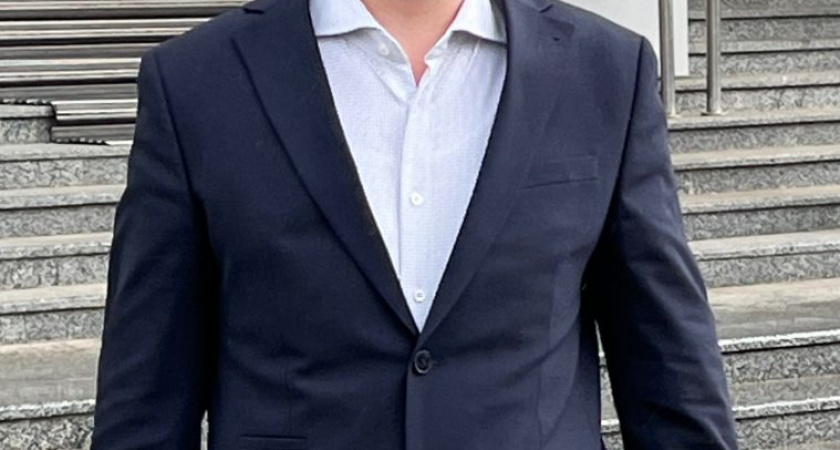 В Глазове стартовал судебный процесс, инициированный Глазовской межрайонной больницей против оргсекретаря медицинского профсоюза «Действие» Александра Золотарева