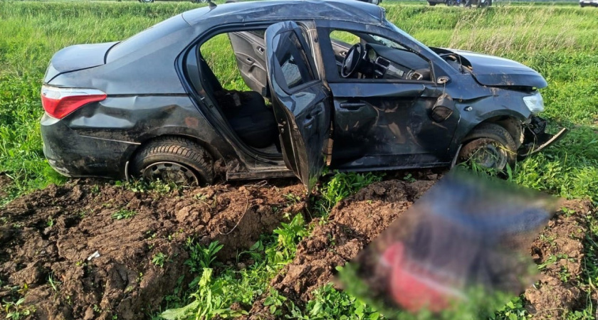 В Удмуртии погиб 39-летний водитель иномарки