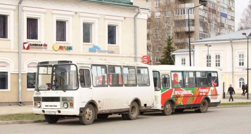 Завтра в Глазове будут организованы автобусы до городского кладбища