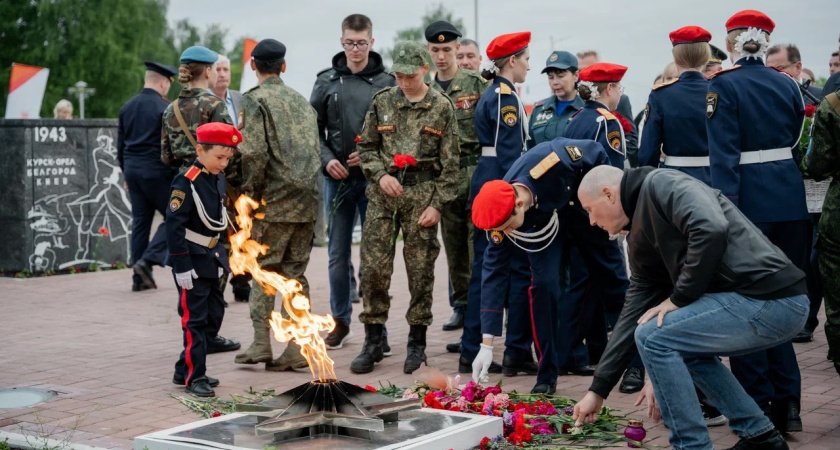Глазов присоединился накануне к Всероссийской минуте молчания
