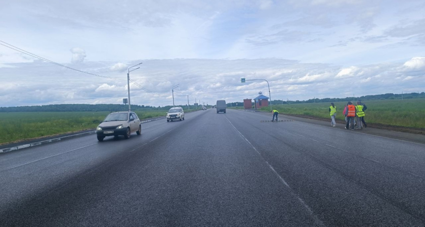 В Удмуртии продолжается ремонт на региональной дороге Игра — Глазов
