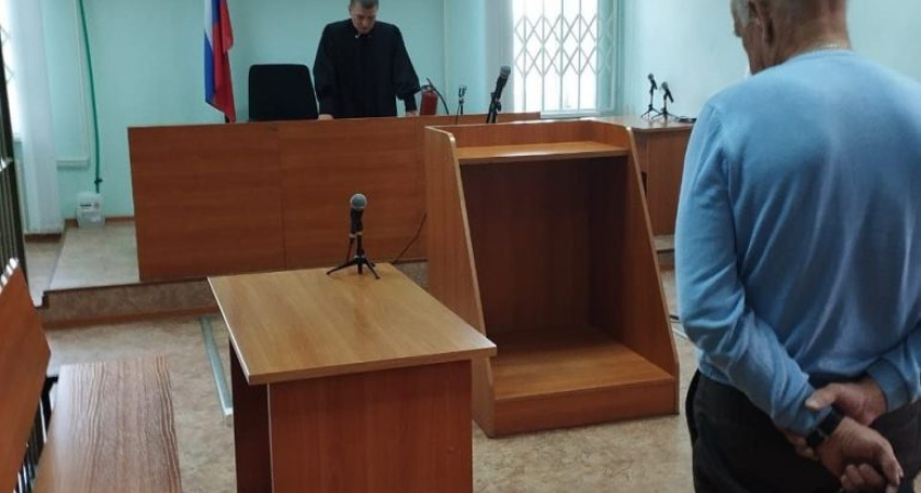 Суд вынес приговор в отношении 67-летнего жителя Глазова за заведомо ложное сообщение о готовящемся теракте