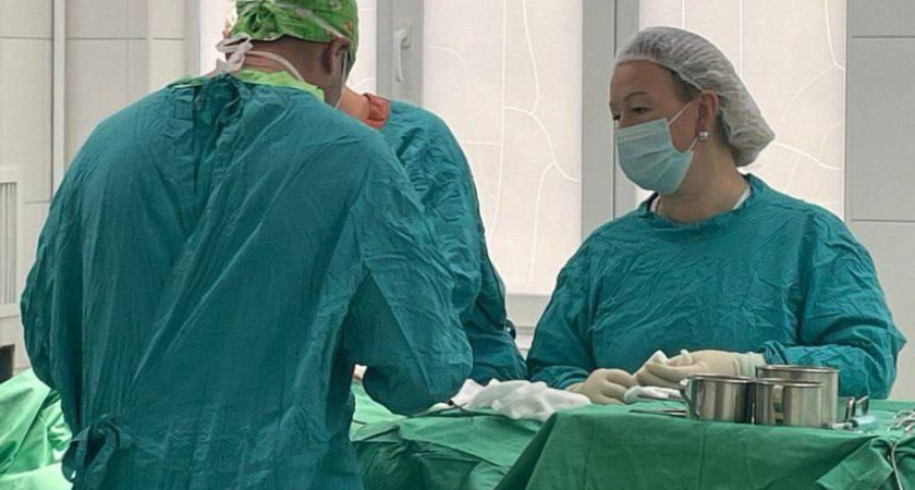 В Удмуртии врачи спасли мужчину с ножевым ранением в сердце