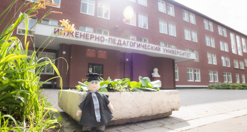 В России завершился основной этап приемной кампании в университеты