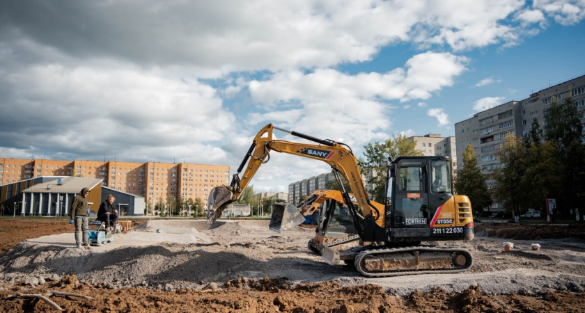 На территории будущего экстрим-парка в Глазове закончили подготовительные работы и проложили подземные коммуникации