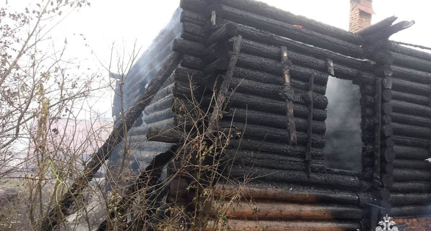 В д. Татарские Парзи Глазовского района сгорел дом из-за короткого замыкания электрообогревателя