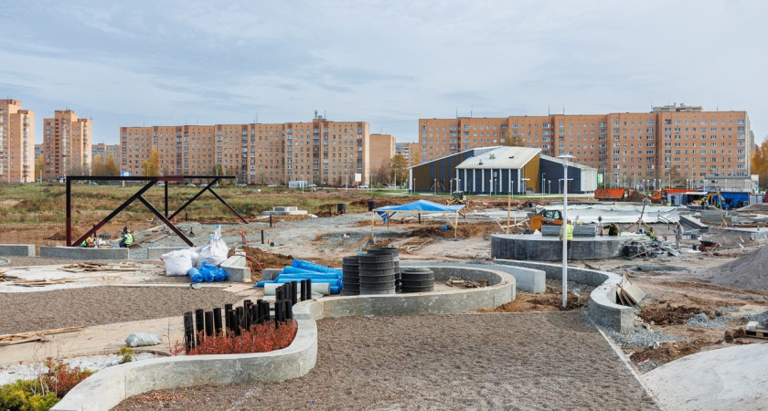 В Глазове продолжается строительство экстрим-парка