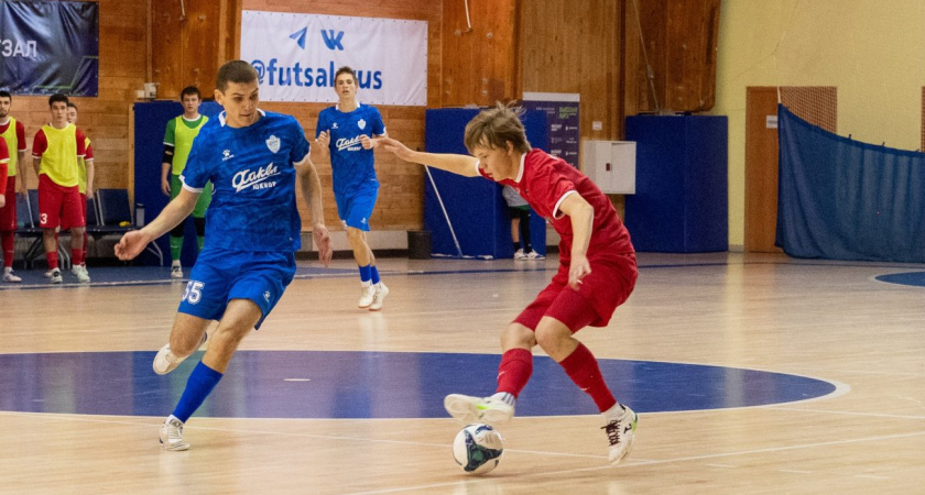 Игроки МФК «Глазов» стартовали в Высшей лиге с двух побед 