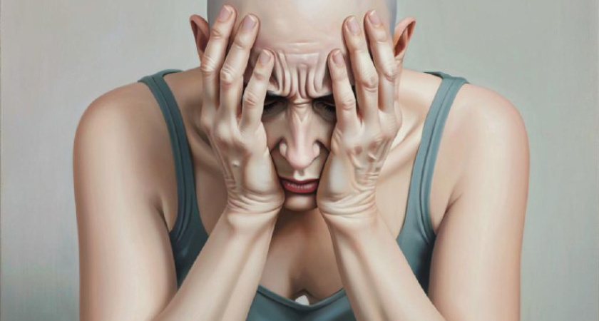 В Глазове женщину насильно раздели, избили и остригли наголо две собутыльницы