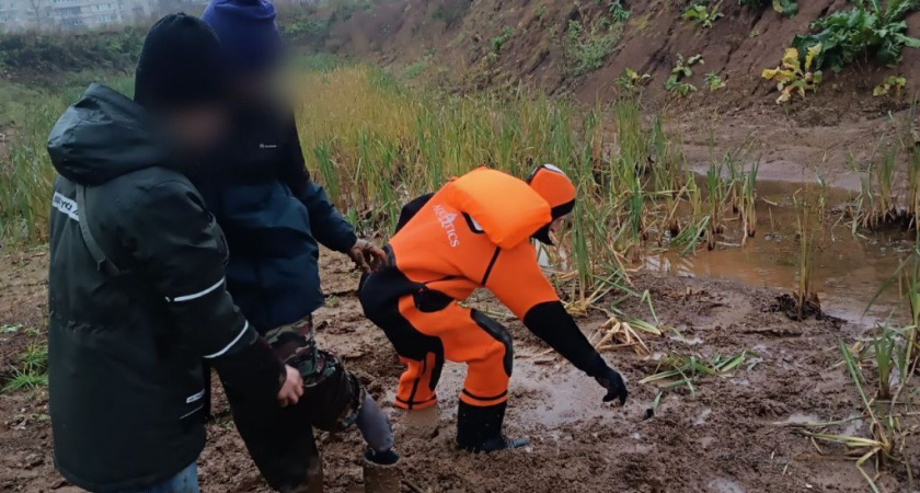 В Глазове спасли четверых детей