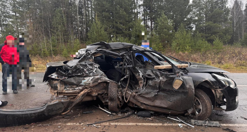 В Удмуртии 19-летний водитель без прав устроил серьезное ДТП