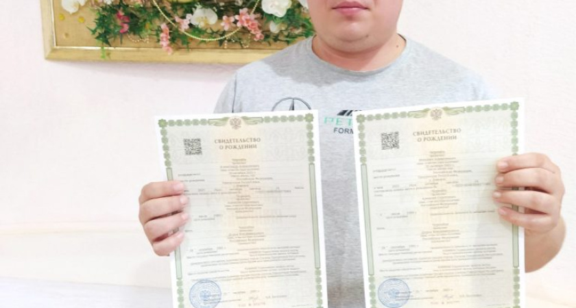 Еще в двух глазовских семьях родились двойняшки